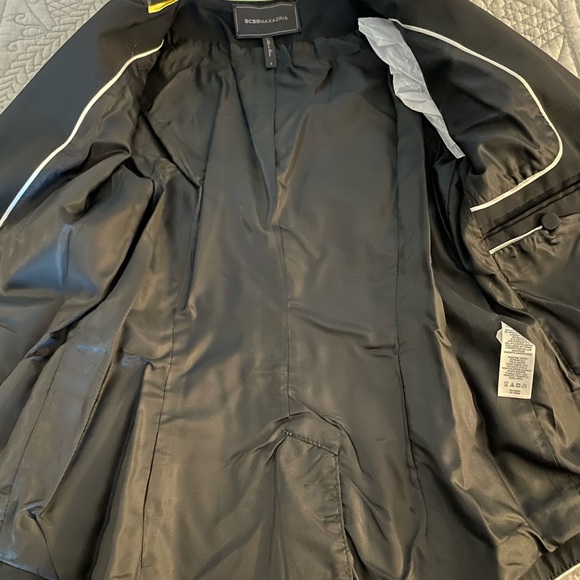 BCBG Blazer - Picture 5 of 8